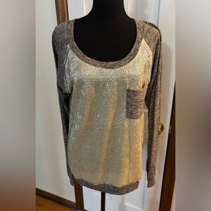 Daytrip Gold Foil Top